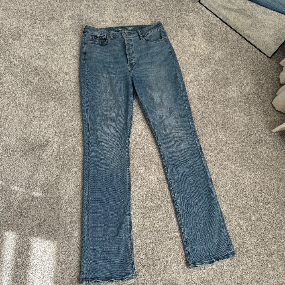 Old Navy Kicker Boot-Cut Jeans - 12 LONG